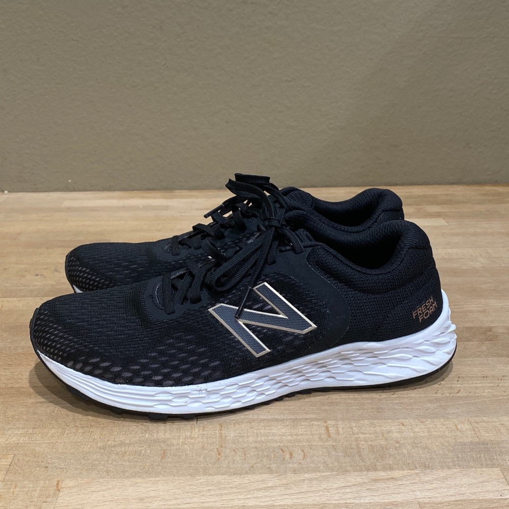 New Balance Fresh Foam Arishi Womens Shoes Sneakers Size 8 Black WARISLW2